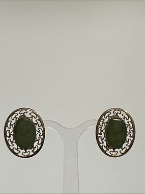 VINTAGE JANICE JADE Green Oval Stone 12k GF